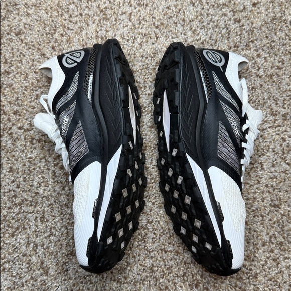 The North Face Women's Flight Vectiv Black & White Trail Running Shoes Size 7 - Picture 3 of 8